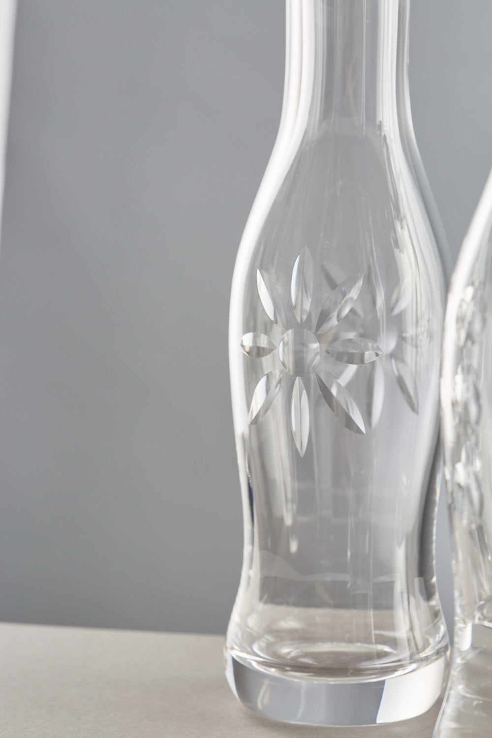 Daisy Cut Crystal Pop Bottle